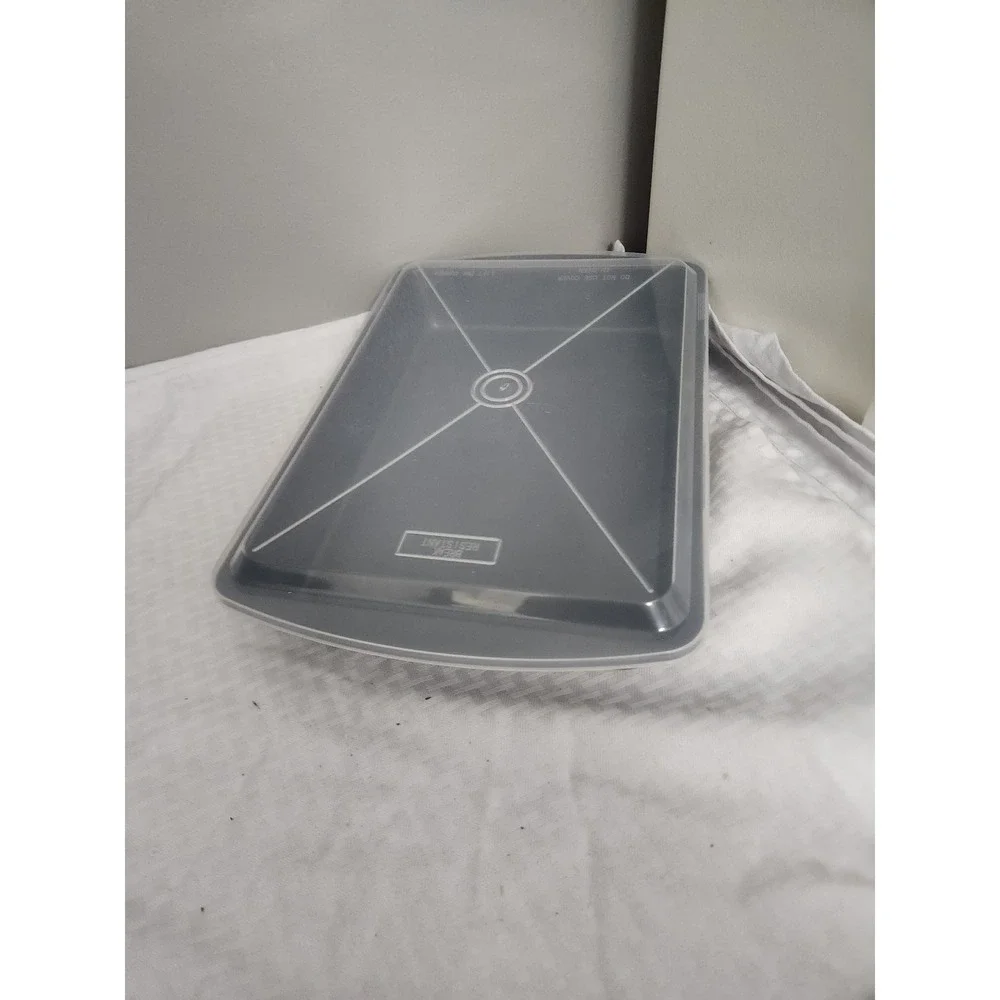 Non-Stick Rectangular Baking Pan with Break Resistant Storage Lid Gray
